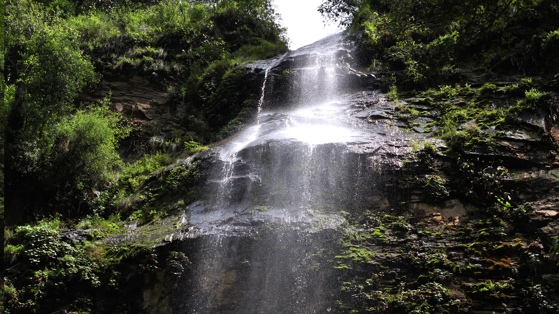 Explora Ixtapan de la Sal: Aventuras y Parques Naturales en el Estado de México